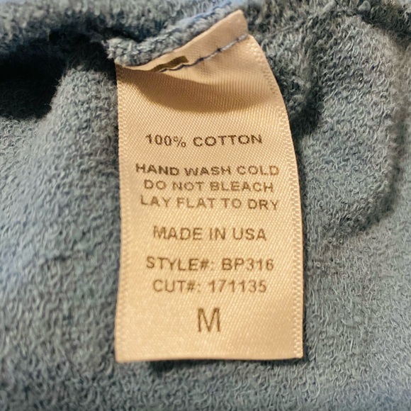 Blank Paige Blue Be Nice Sweater Cropped with Long Sleeves and a denim wash - Picture 6 of 8